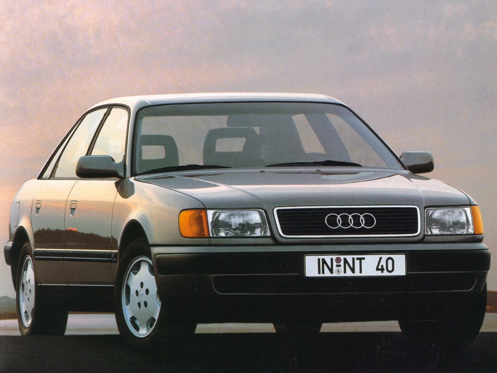 Audi 100 4-door Sedan C4